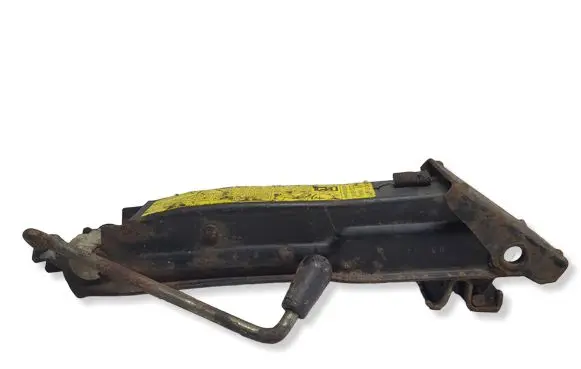 Volkswagen PASSAT B4 Lift Jack 8A0011031F AUUL80