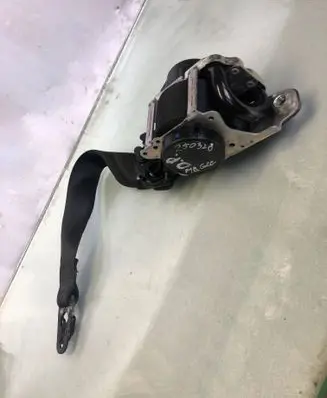 Mercedes-Benz GLC X253 C253 Front seatbelt 0589P10021