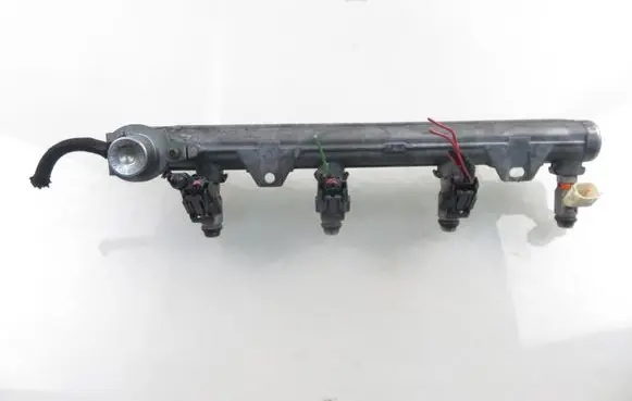 Seat Leon (1M) Fuel main line pipe 036031G 036133319AA IWP092