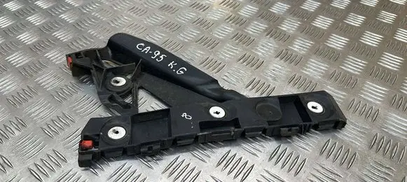 Opel Zafira C Rear bumper mounting bracket 13300738