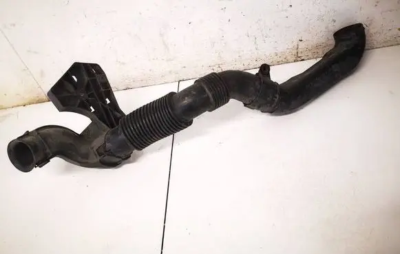 Citroen Berlingo Air intake hose/pipe 9656673480