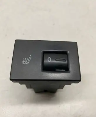 Volkswagen Touareg I Seat heating switch 7L6963570C 7L6963564B 7L6963564A