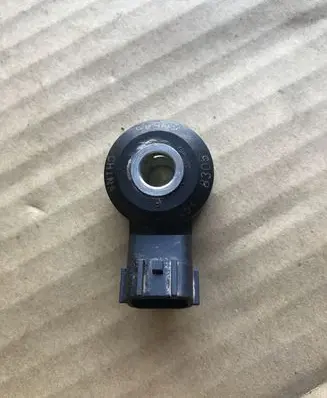Subaru Outback (BS) Detonation knock sensor 22060AA160 22060AA180
