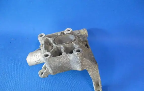 Audi A4 S4 B8 8K A/C compressor mount bracket 059145169AN 18639 CZDCS