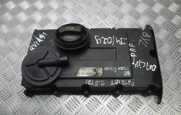 Jeep Patriot Rocker cam cover 03G103475 BV1297
