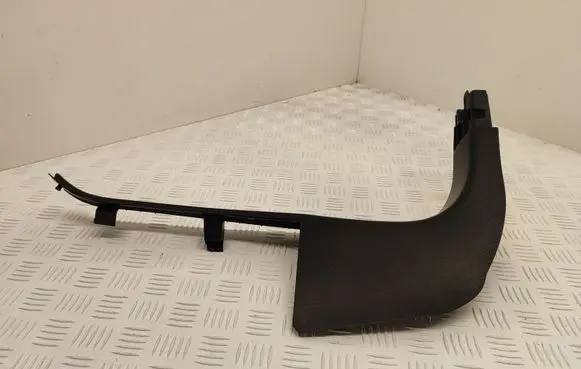 Peugeot 308 Front sill trim cover 9832183180
