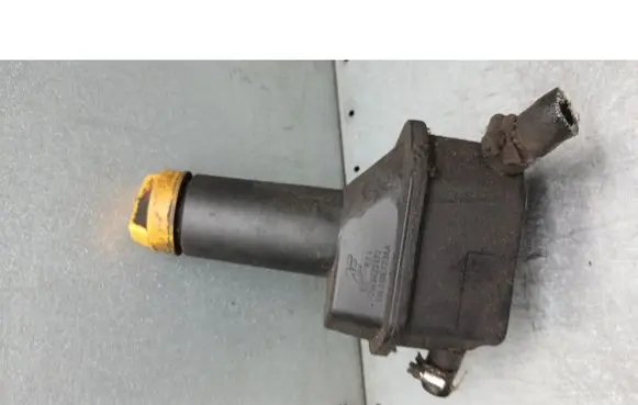 Ford Galaxy Power steering fluid tank/reservoir 7M3422372