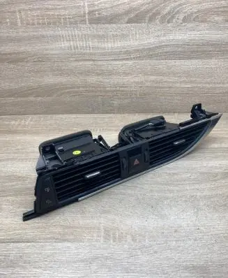 Audi A6 S6 C7 4G Dash center air vent grill 9025900