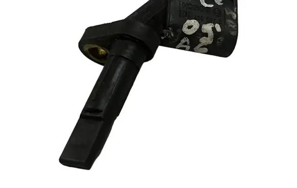 Audi A6 S6 C6 4F ABS brake wheel speed sensor 4E0927803A