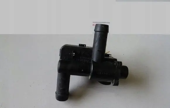 Volkswagen Touareg II Electric auxiliary coolant/water pump 7P819810A