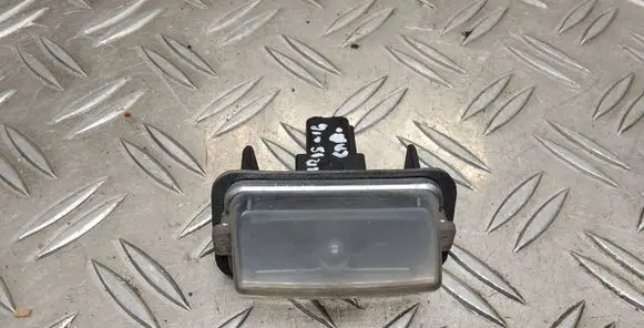 Toyota Auris E180 Number plate light