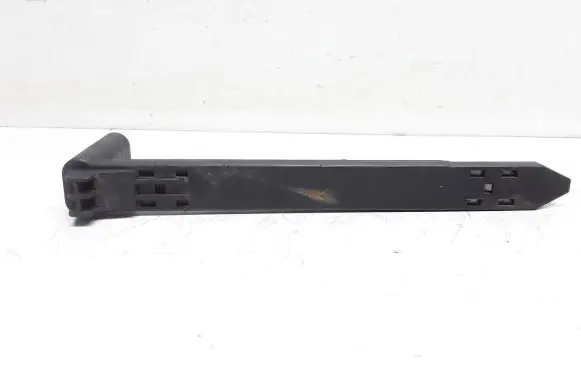 Volvo XC60 Headlight/headlamp mounting bracket 30763154 89075547
