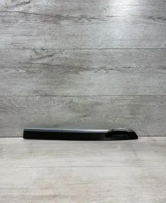 BMW 7 F01 F02 F03 F04 Front door trim bar 9115534