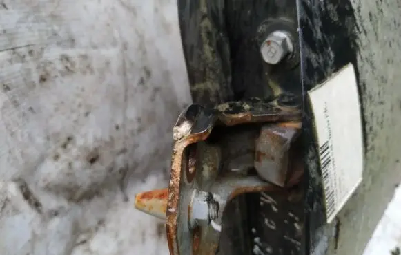 Mazda MX-3 Front door upper hinge