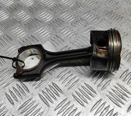Citroen DS5 Piston 1613665180 1648526580