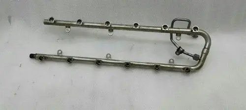 Mercedes-Benz S W221 Fuel distributor A2750700695