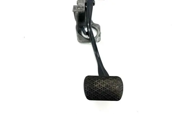 Mercedes-Benz E W211 Brake pedal A2112900119 1232910082