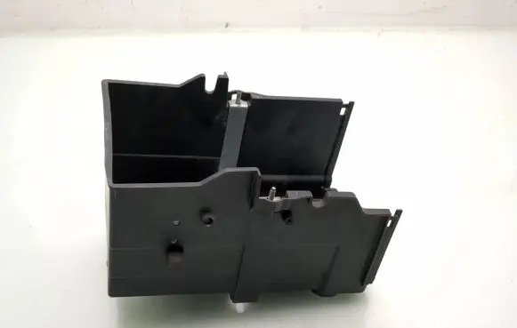 Ford Kuga II Battery box tray AM5110723AE