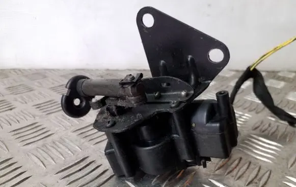 Volkswagen Sharan Vent window/glass motor 7M0847080