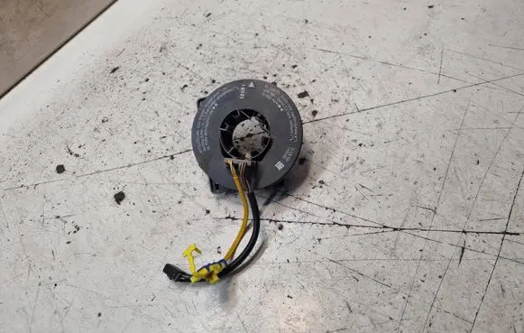 Opel Zafira A Airbag slip ring squib (SRS ring) 24436920 1610662