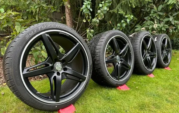 Mercedes-Benz AMG GT R190 C190 R16 alloy rim 