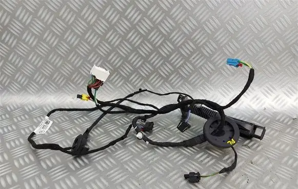 Audi Q8 Front door wiring loom/harness boot 4M8971029