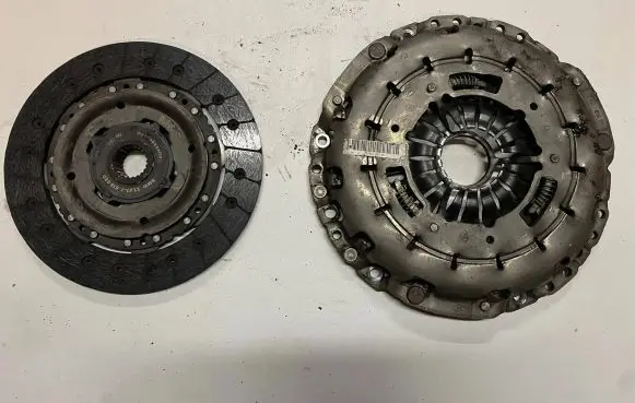 BMW 1 E81 E87 Clutch set kit 7615630