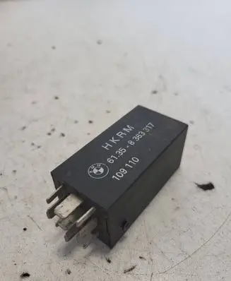 BMW 5 E39 Other relay 8363317