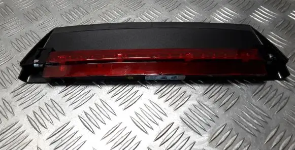 Audi A6 S6 C8 4K Third/center stoplight 4K5945097