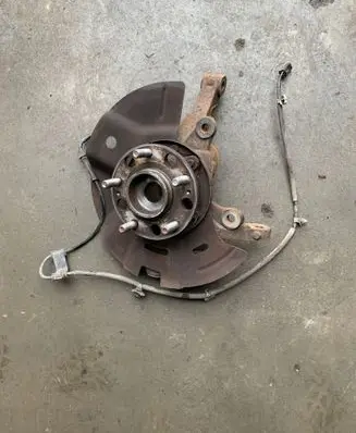 Hyundai Santa Fe Front wheel hub 