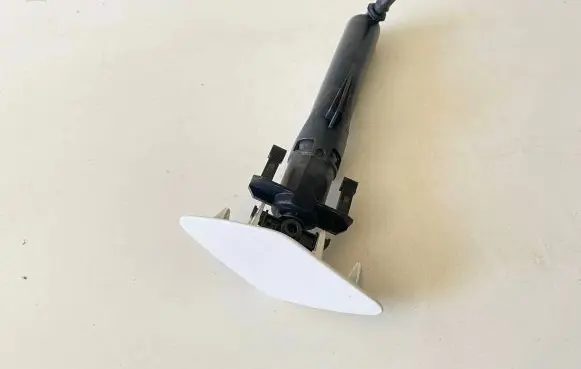 Seat Leon (5F) Headlight washer spray nozzle 1P0955978A 89090705