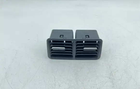 Mercedes-Benz ML W163 Rear air vent grill A1638300754