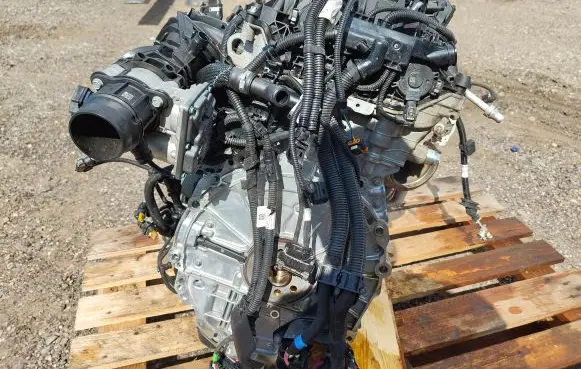 BMW 1 F40 Engine B38A15F