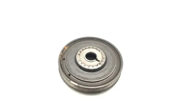 Nissan Qashqai Crankshaft pulley 820069951
