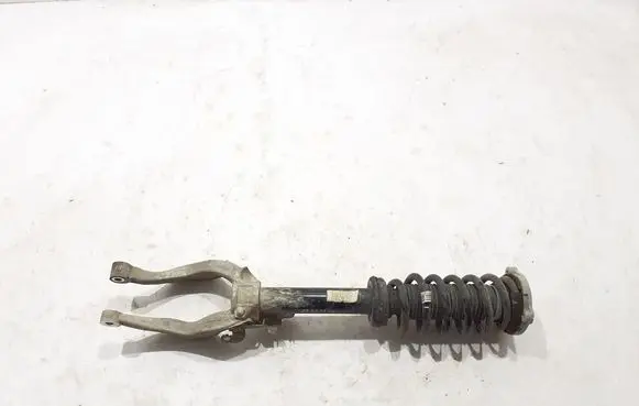 Volvo XC60 Lower shock absorber bracket 31881983