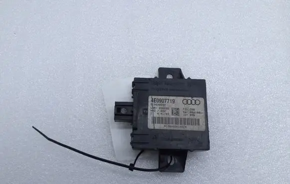 Audi A8 S8 D3 4E Alarm control unit/module 4E0907719