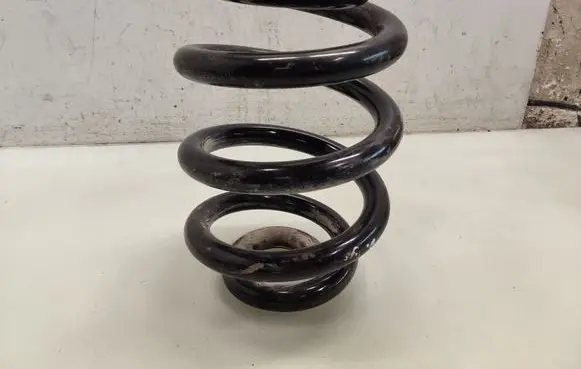 Volkswagen Transporter - Caravelle T5 Rear coil spring