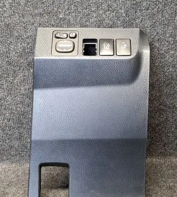 Toyota RAV 4 (XA40) Mirror switch trim 5554542080 55545-42080