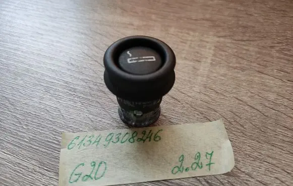 BMW 3 G20 G21 Cigarette lighter front 9308246 61349308246