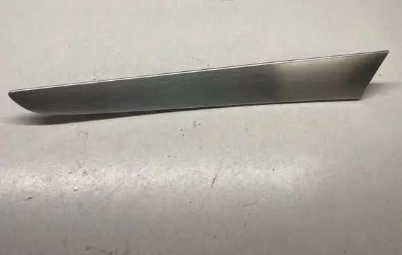 Audi Q5 SQ5 Front door trim bar 8R0867410 8R0867420