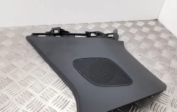 Audi Q3 8U (D)pillar trim (top) 8U0867246
