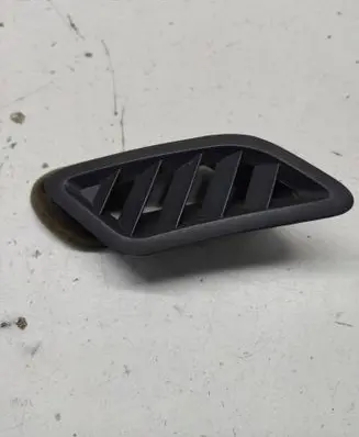 Nissan Qashqai Dashboard side air vent grill/cover trim 68740JD