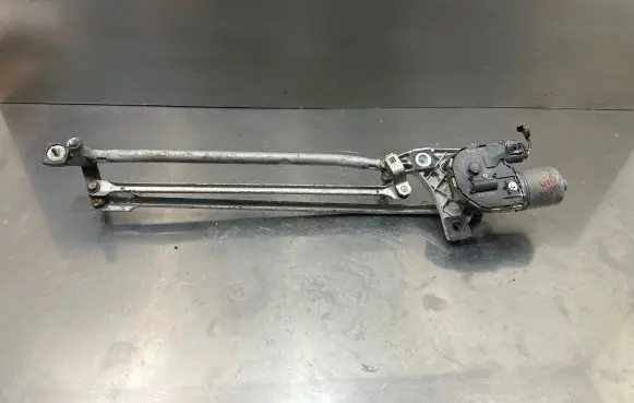 Volvo S40 Front wiper linkage and motor 0390241650 0733207709 1397220523