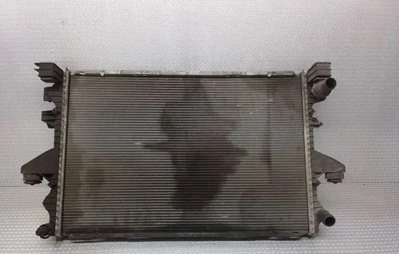 Volkswagen Transporter - Caravelle T5 Coolant radiator 7H0121253J