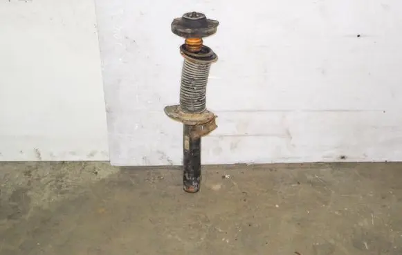 Volkswagen PASSAT B6 Front shock absorber with coil spring 3C0413031AT