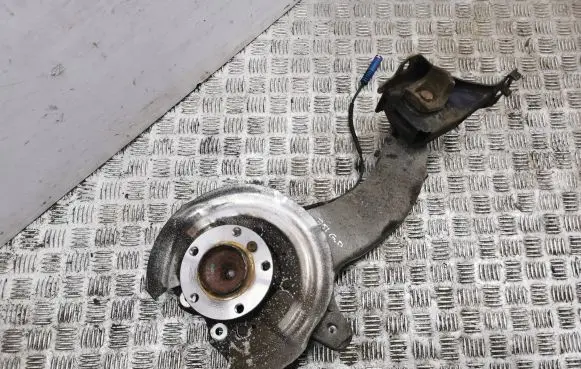 Mini Cooper Countryman R60 Rear wheel hub