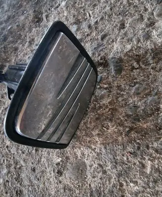Tailgate opening switch