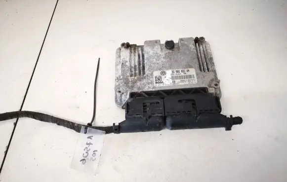 Volkswagen PASSAT B6 Engine control unit/module 03g906021an 0281012085