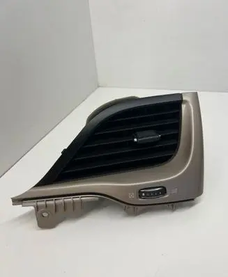 Jeep Cherokee Dashboard side air vent grill/cover trim 75528A01