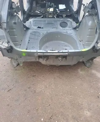 Citroen C4 II Rear sill (body part) Nocode